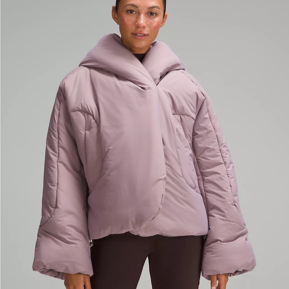 Lululemon Hooded Insulated Wrap New with Tags! Sz6